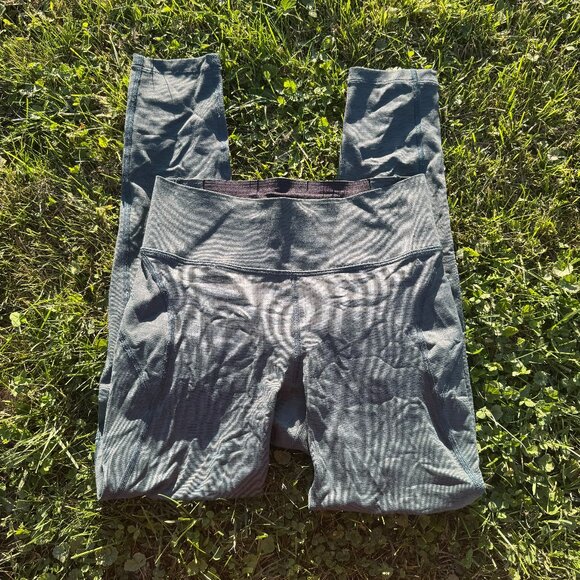 Outdoor Voices Navy 7/8 Warm Up Leggings Size Small - Picture 1 of 3